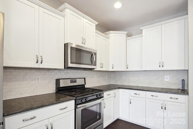 Photo - 2169 Grist Mill Dr SW