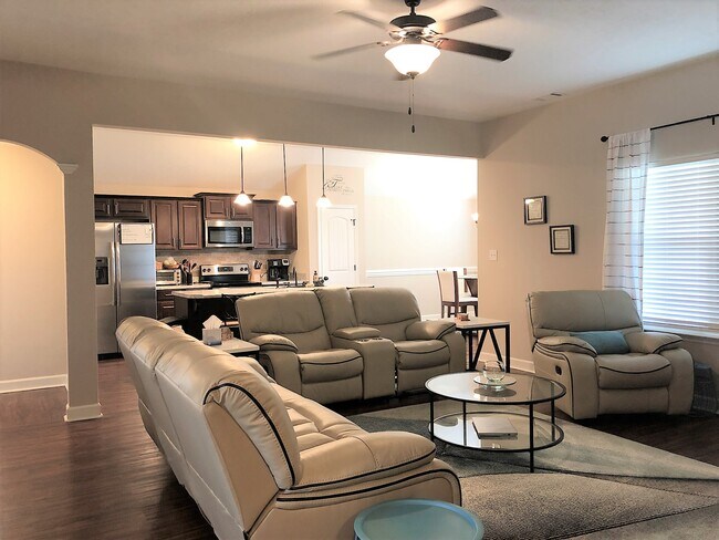 Photo - 7054 Summerton Dr