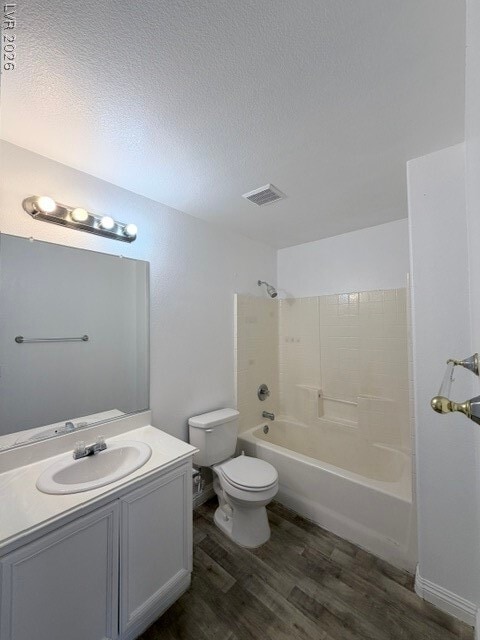 Photo - 2184 Dragonslayer Ave