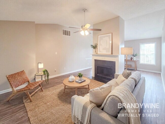 Photo - 1139 Commons Ct