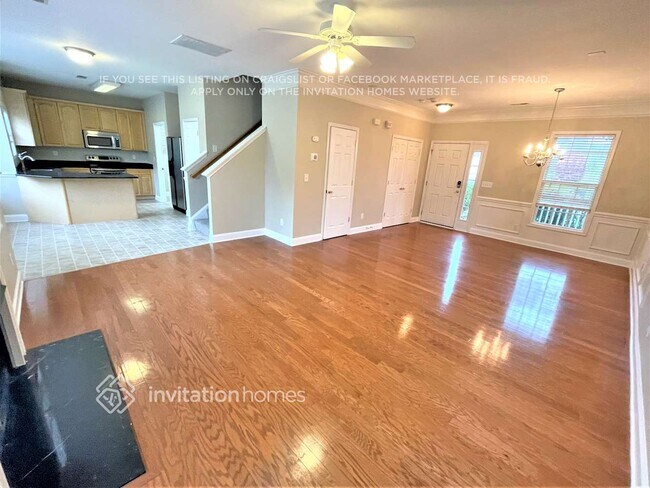 Photo - 120 Morrocroft Ln