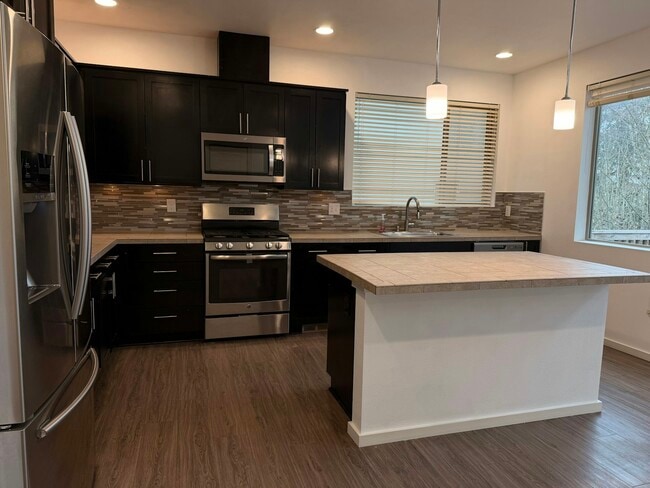 Photo - 18707 107th Ave SE