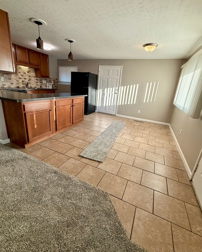 Photo - 5137 Mays Ave