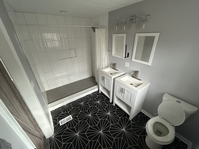 Photo - Newly Renovated!