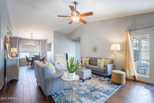 Photo - 8846 E Windrose Dr