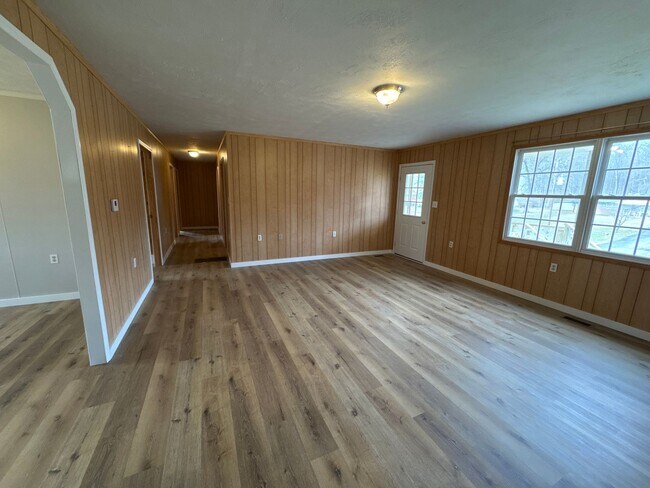 Photo - House in Grand Rivers