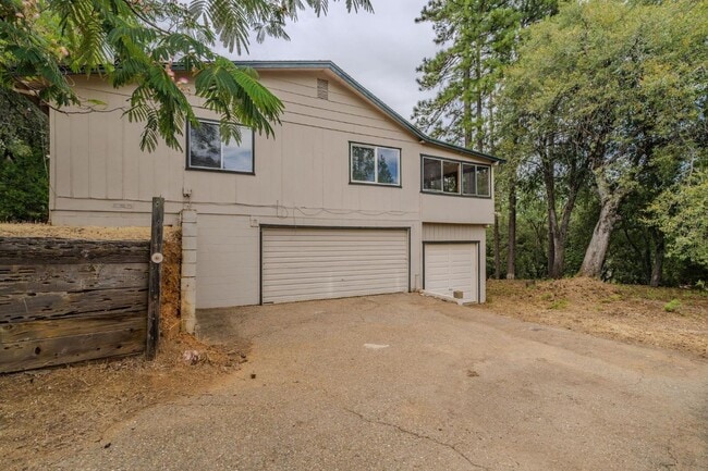 Photo - Large 2 Bedroom Home