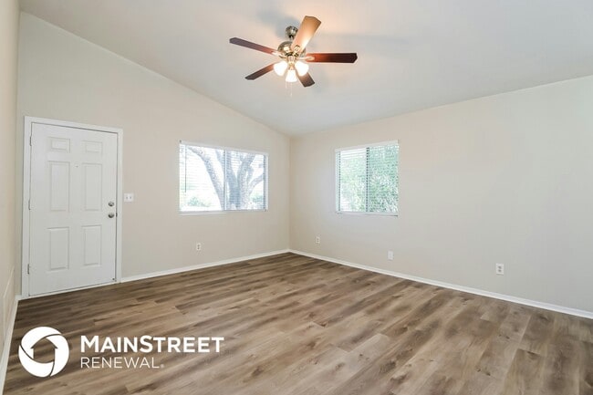 Photo - 8669 S Desert Dove Dr