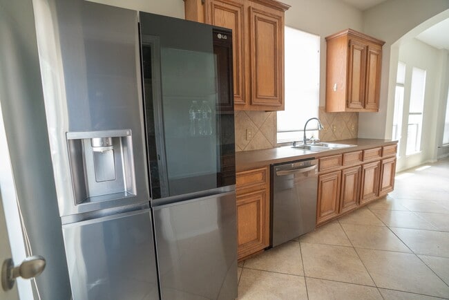 Building Photo - 22114 Guston Hall Ln Rental
