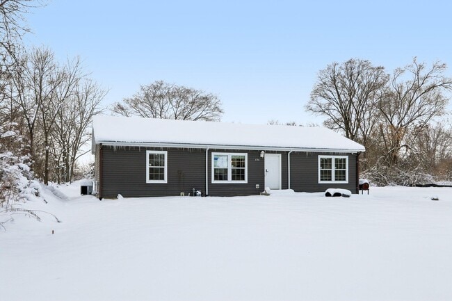 Photo - 4704 47th Ave