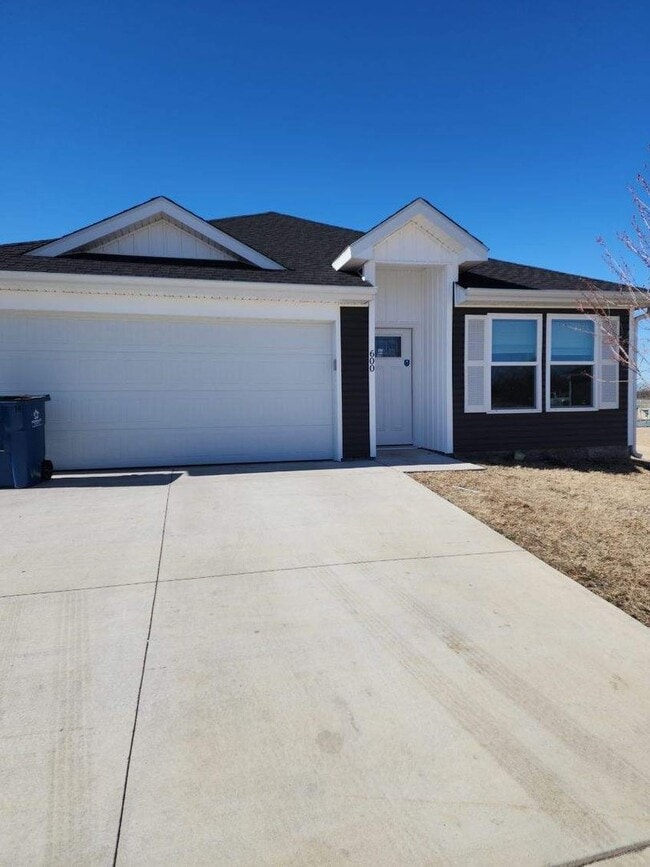 Building Photo - New Beginnings Start At AMRR: 3 Bedroom Home In Oronogo, Missouri!