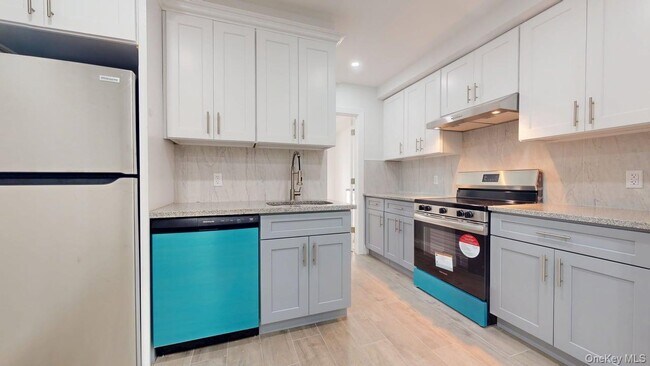 Photo - 72-17 66th Pl Unit 1