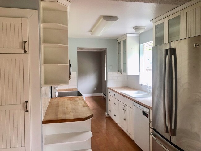 Photo - 3 Bed 1.5 Bath Rambler!