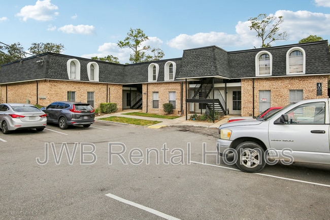 Photo - 851 Bert Rd Condo Unit 32