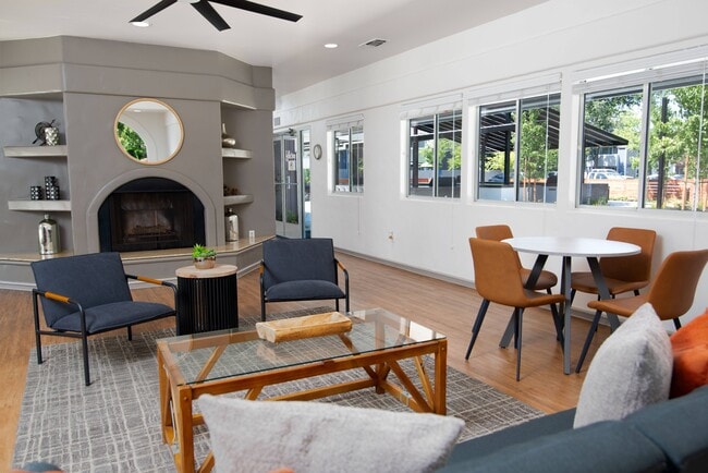 Photo - Willow Grove Apartments