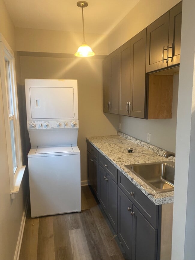 Photo - 134 Shelton Ave