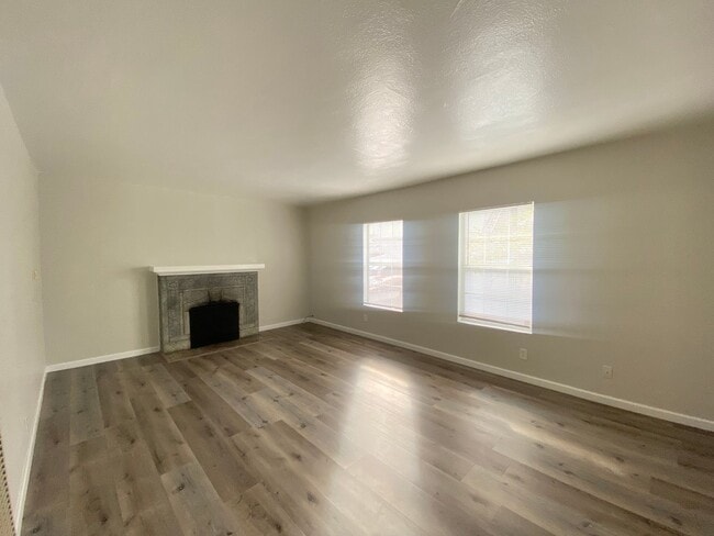 Photo - 3738-3742 Randolph Ave Unit 3742