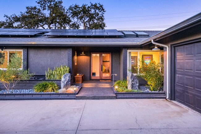 954 Encino Vista Dr