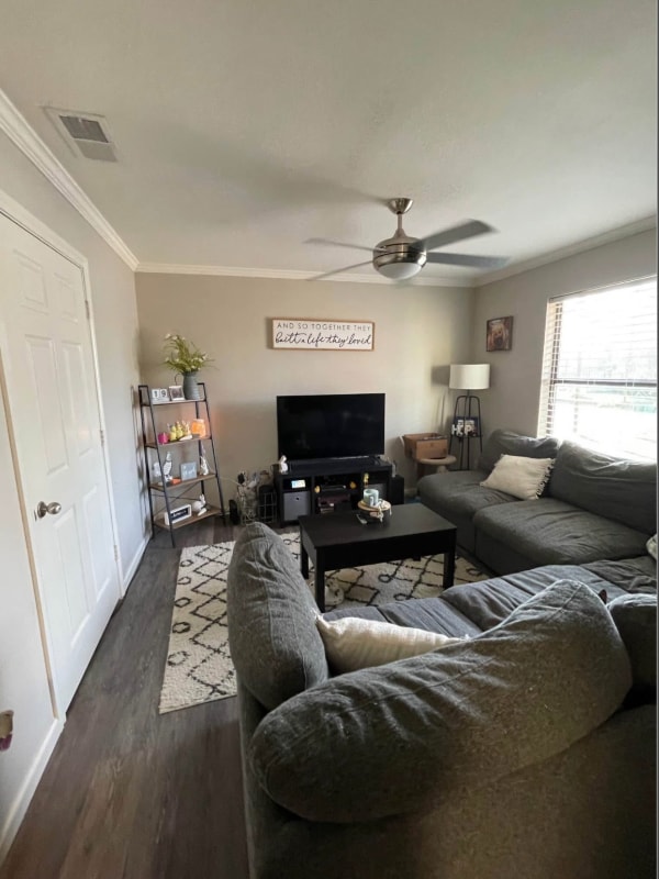 Photo - 892 W Vanderbilt St Unit 4D