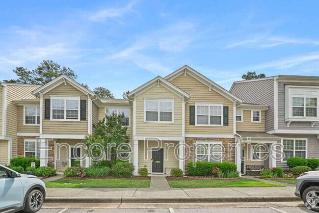 Building Photo - 1007 Denmark Manor Dr Rental
