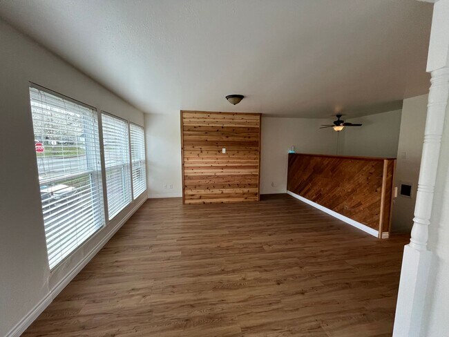 Photo - 1335 Bradley St Unidad 1335 Bradley St A