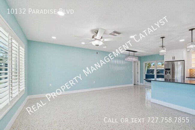 Photo - 10132 Paradise Blvd