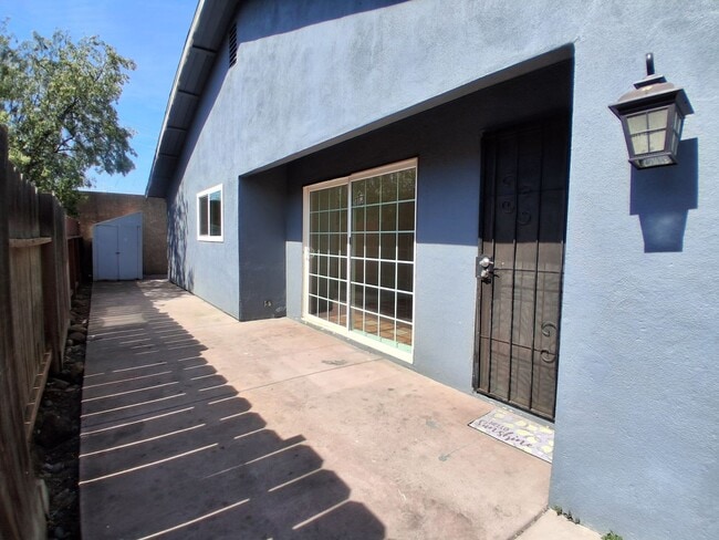 Photo - Thistlewood3505/3507 Unidad Thistlewood3505