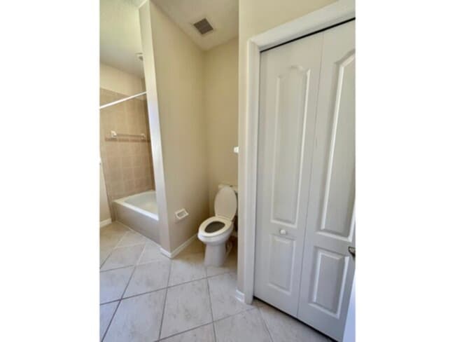 Photo - Annual-3 Bedroom 2.5 Bath Townhouse-Fort Myers