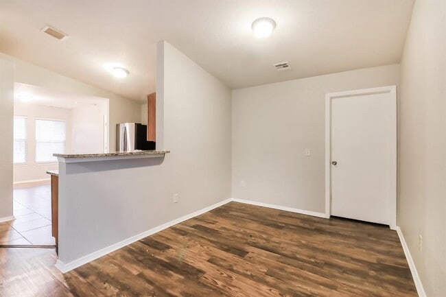 Photo - 14913 Madder Dr