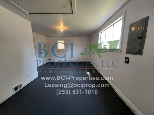 Photo - JUST REMODELED!! THIS 3 BEDROOM AVAILABLE 6/15!