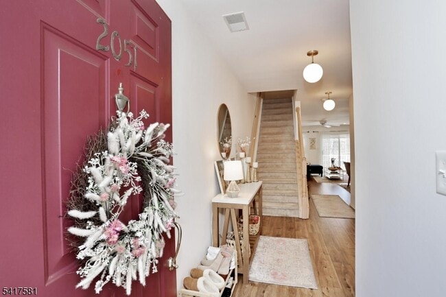 Photo - 2051 Charles Ct