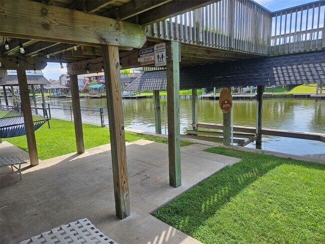 Photo - 812 Marlin St