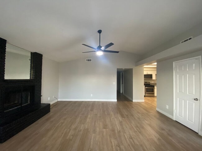 Photo - Recently Remodeled 3 BD 2 BA House in a Desirable SW Bakersfield