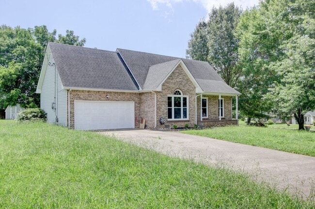 Building Photo - Updated and Gorgeous!!! Hurry