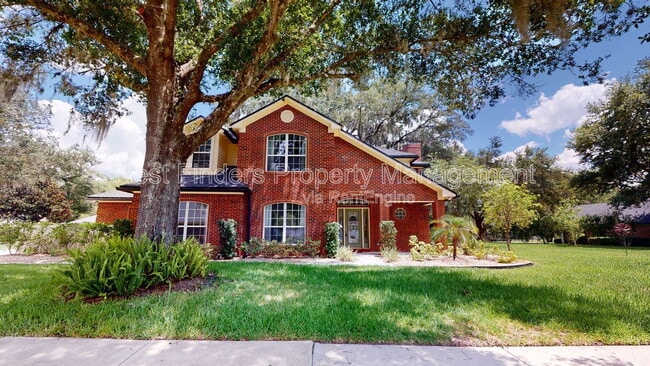 Photo - 11881 Honey Locust Dr