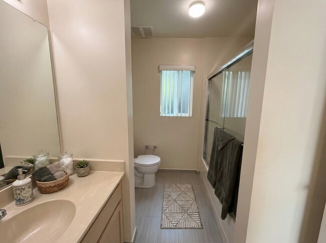 Photo - Fulton Apartments