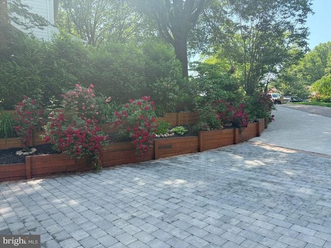 Photo - 7801 Cliffside Ct