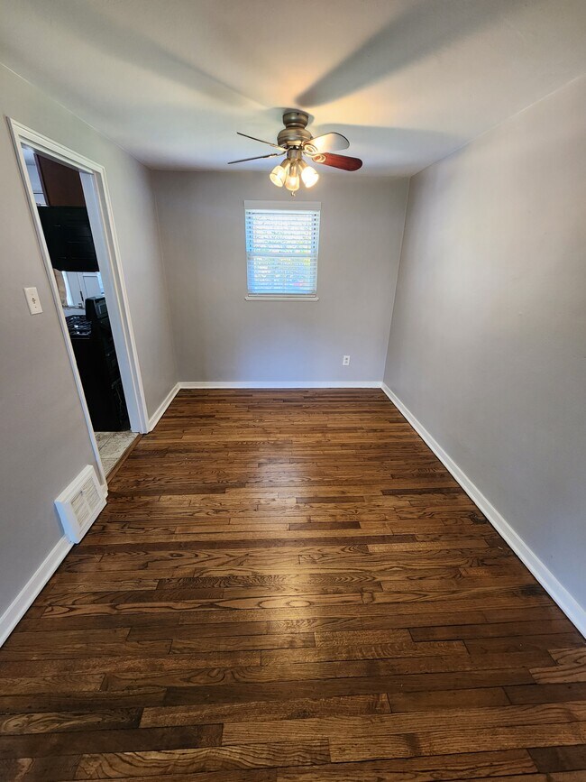 Photo - 78 Wenzell Pl