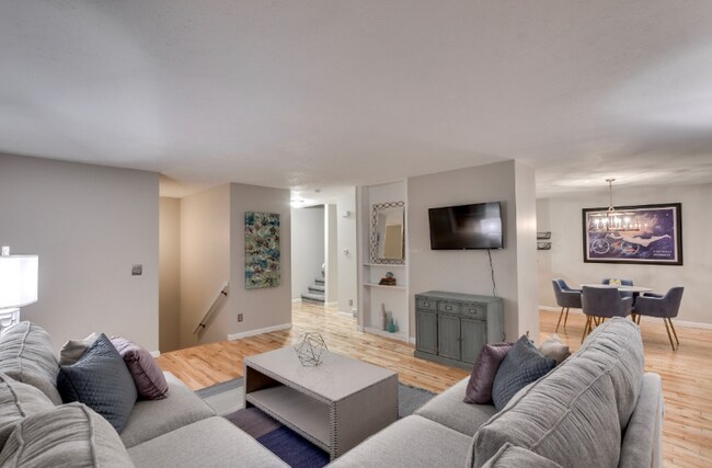 Photo - 201 N 48th St