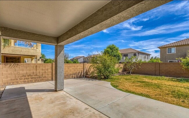 Photo - 5 BEDROOM HOME IN GILBERT WITH SOLAR/RV GATE