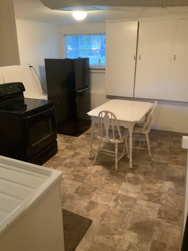 Photo - Great 1 Bedroom Apartment Near Downtown Unit 1020 Jefferson St