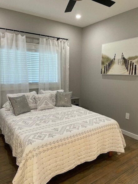 Photo - 1078 Cedar Ln