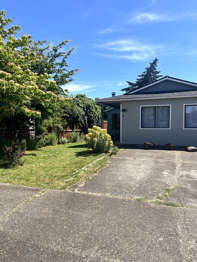 Photo - Pardee Duplex (A &amp; B) Unit B (ADU)