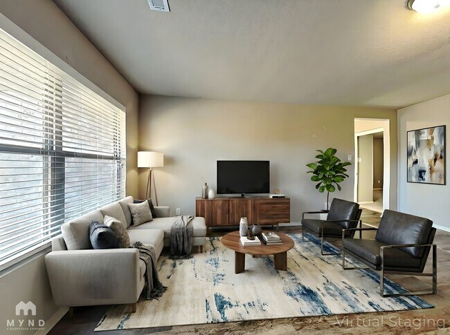 Photo - 407 Westwood Dr