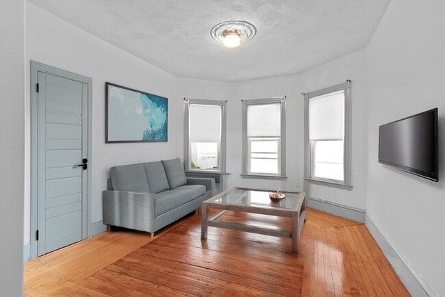 Photo - 26 Melvin St Unit 1