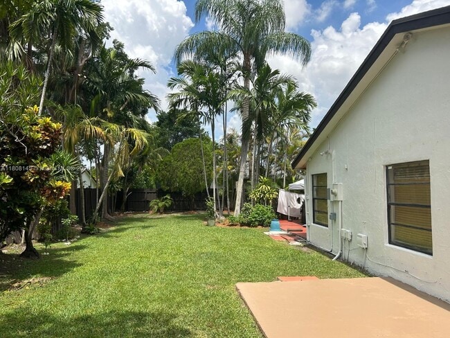 Photo - 12800 SW 104th Terrace