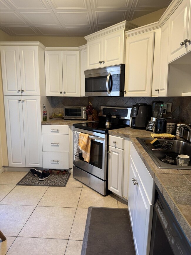 Photo - 7 Greenway Village N Unit 107