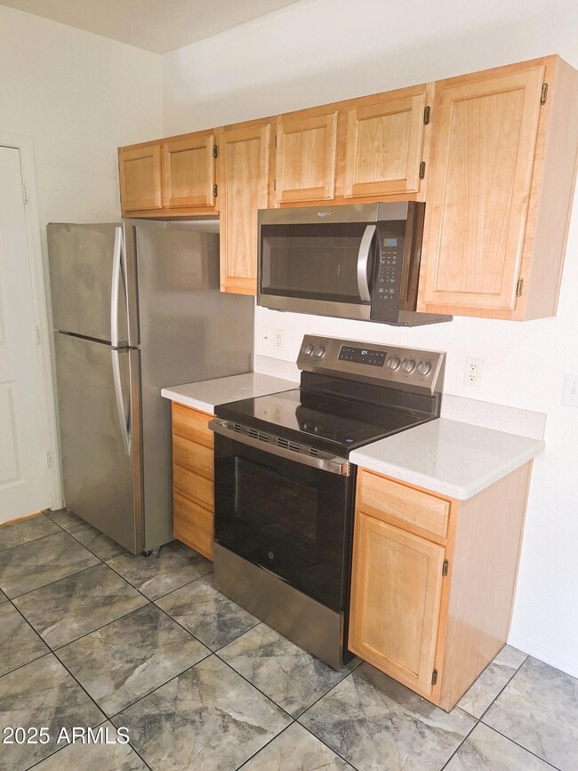 Photo - 5401 E Van Buren St Unidad 2042