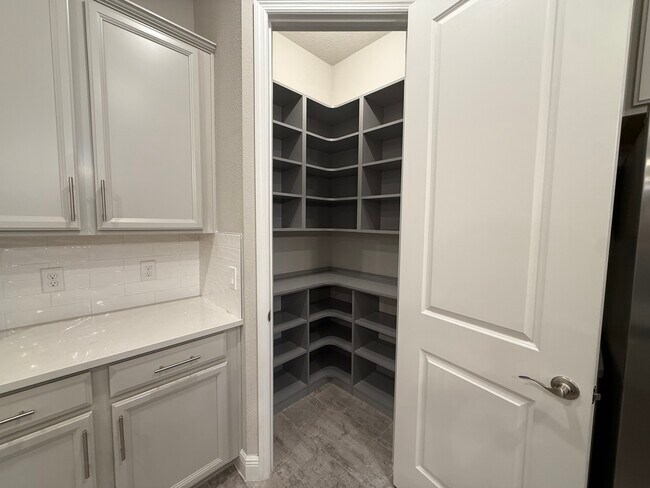 Photo - 1943 Standing Rock Cir