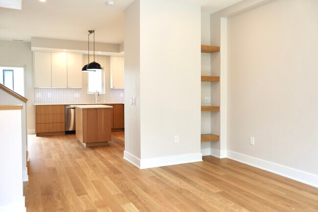 Photo - 211 Sunset Rd